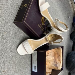 Sandal 1 in heel white Vince Camuto